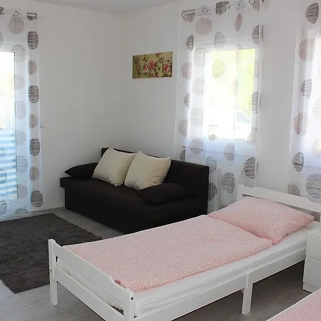 Dornfelder Apartament Hanhofen