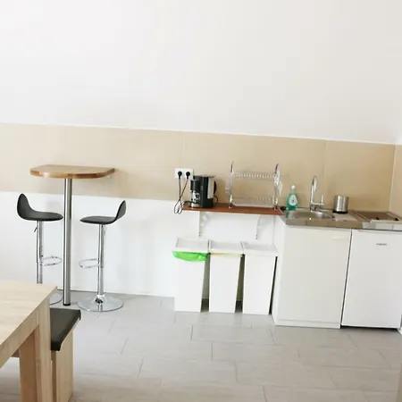 Dornfelder Apartament *